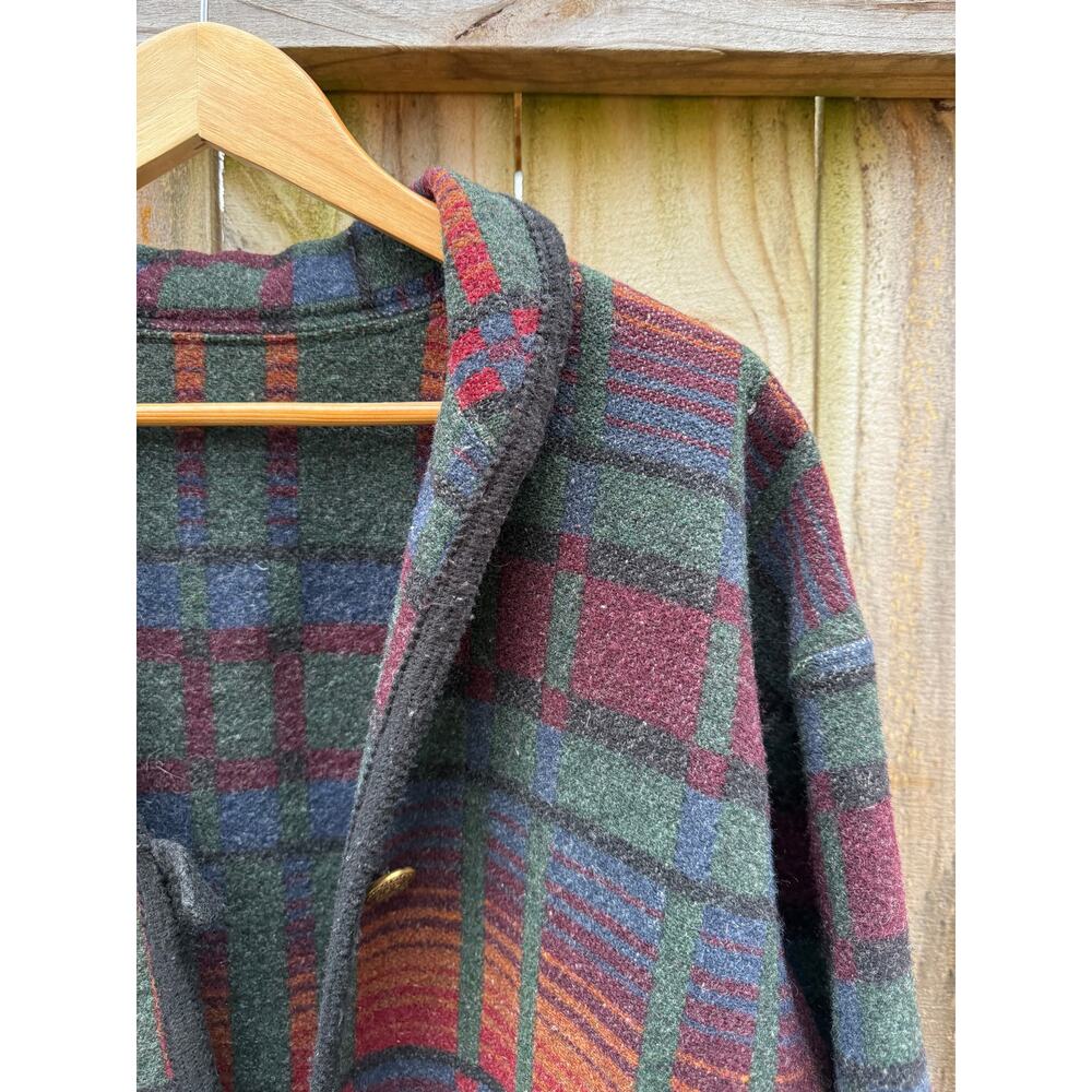 Vintage Oversized Plaid Wool Coat in Forest Green & Oxblood - Picture 10 of 10